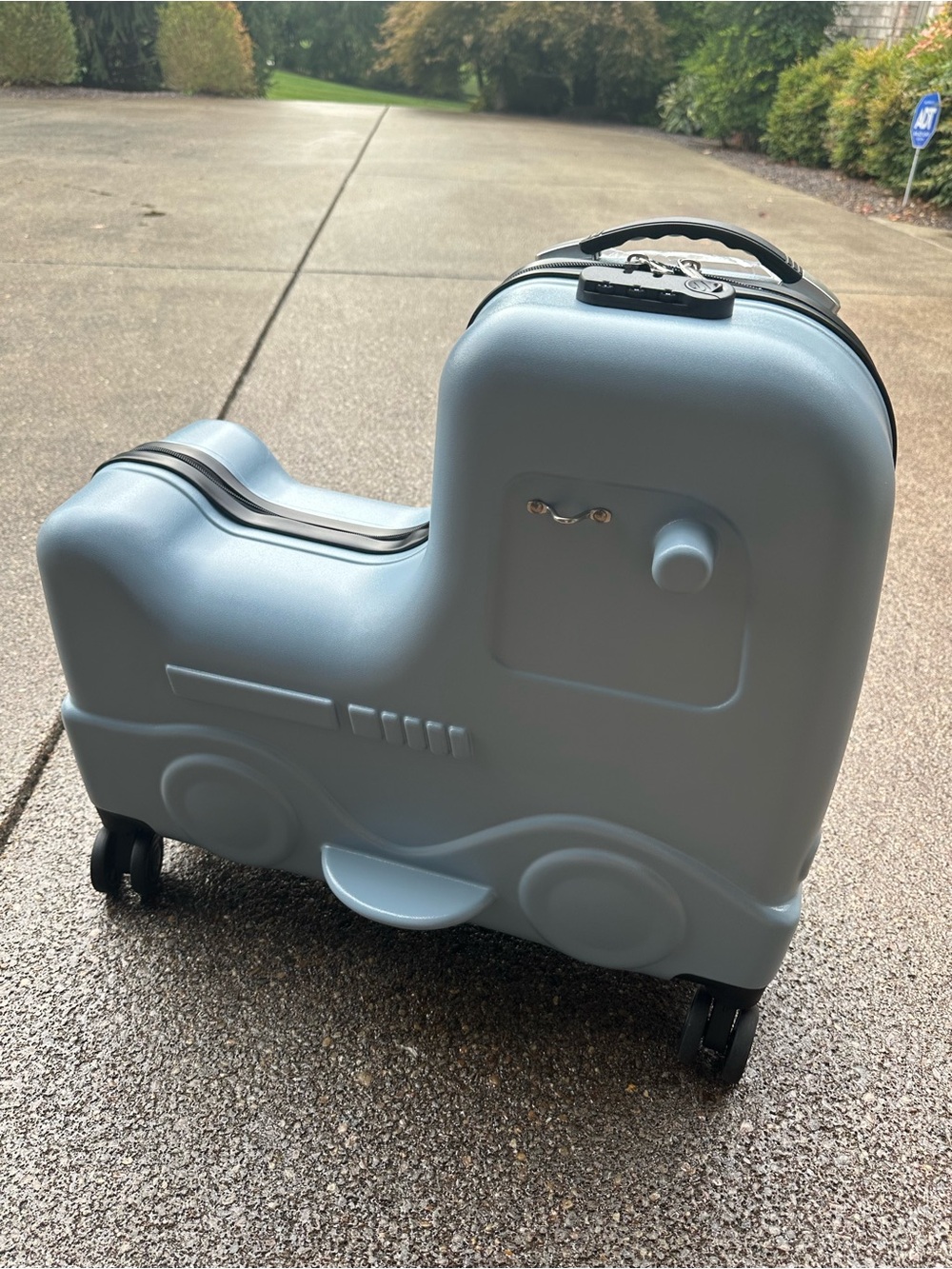 Blue Kids Ride-On Suitcase NEW